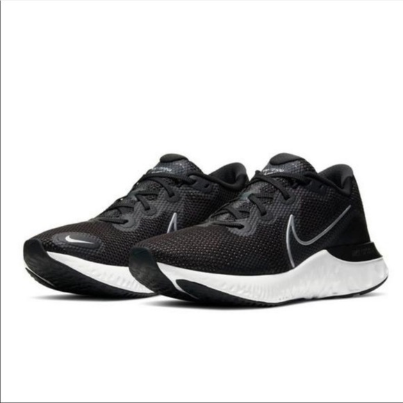 Nike | Renew Run Black White Running Sneaker 7 & 8 - Picture 11 of 11